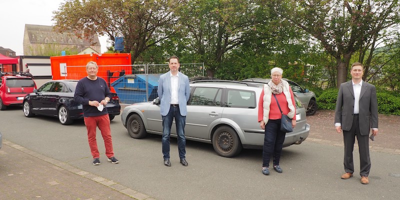 Kommunales Testzentrum Holzminden voll ausgelastet - Grüne besuchen die Johanniter vor Ort